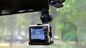 Тест автомобильных видеорегистраторов HD. NEOLINE Mobile-i Full HD.