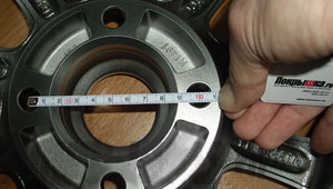 Рис.1. Колесный диск с 4 крепежными отврестиями